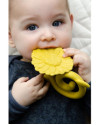 Mordedor Flor amarillo NAT-005-005 9.5x12.5 cm.